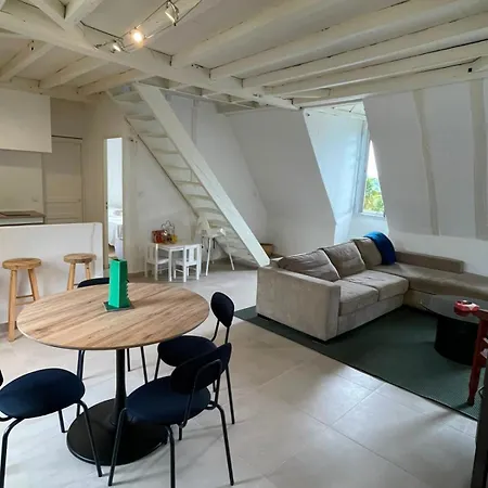 Duplex - - Family-friendly - Pyrenees & Castle