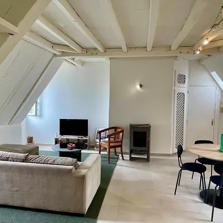 Duplex - - Family-friendly - Pyrenees & Castle *