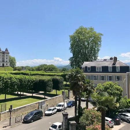 Duplex - - Family-friendly - Pyrenees & Castle
