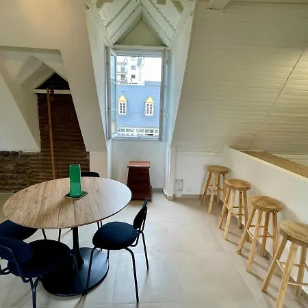 Duplex - - Family-friendly - Pyrenees & Castle Daire